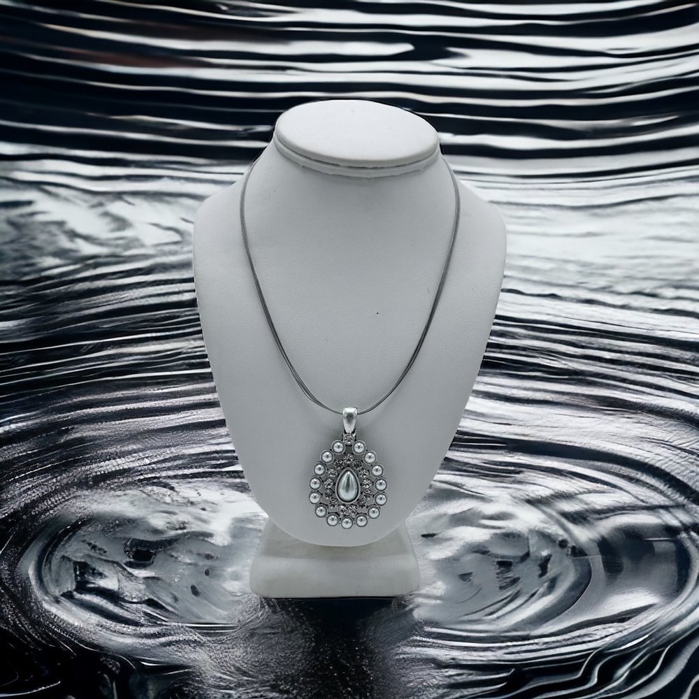 Silver Beaded Wire Corded Teardrop Necklace Elegant
